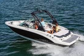 Thrilling 23' Chaparral Skiboat Adventure in Delavan, WI
