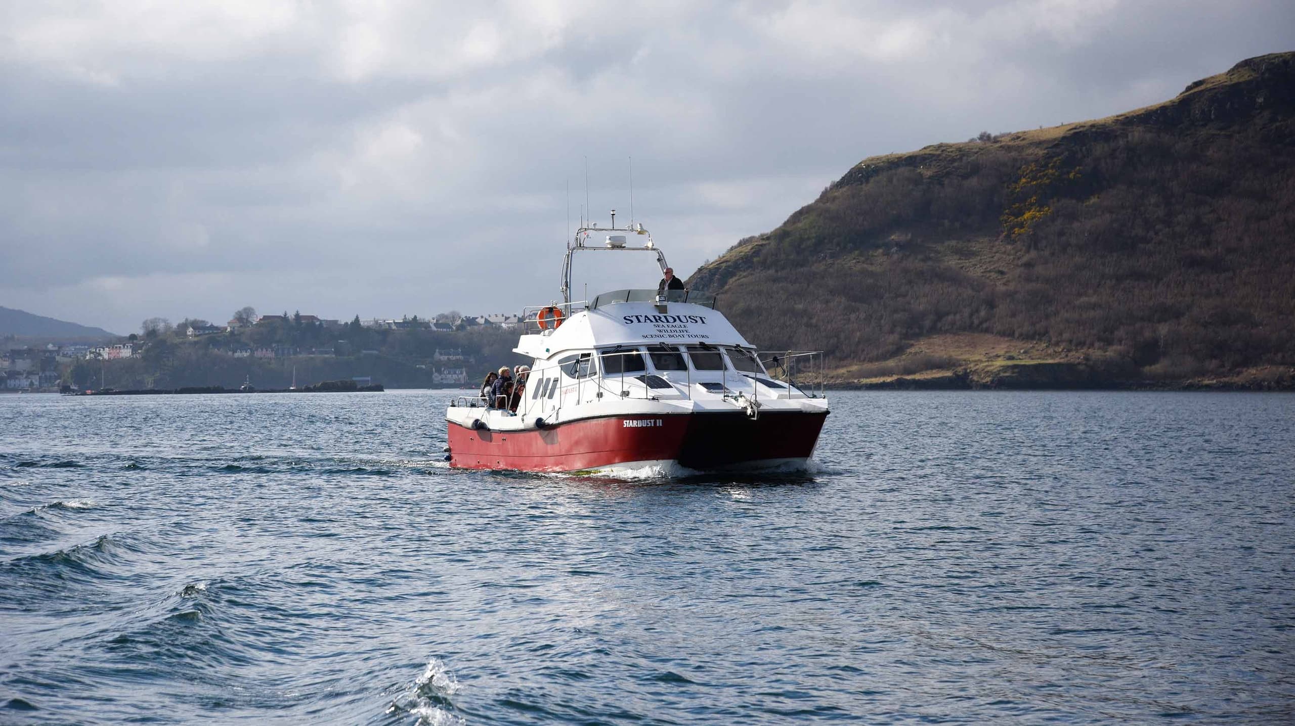 Water Activities & Fladda Taxi: Coastal Voyage with Stardust Boat Trips