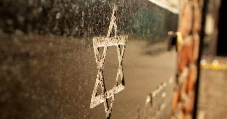 Jewish Heritage Walking Tour in Warsaw by AB Poland Travel
