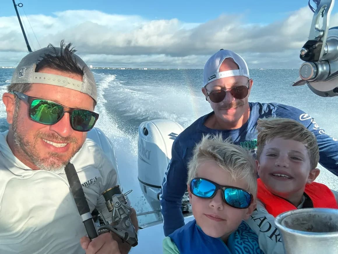 Hands-On Lobstering and Reef Fishing: 3/4 Day Combo from Suntex Ocean View Marina