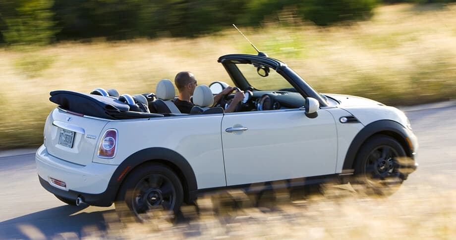 Cruise Martha’s Vineyard in a Mini Cooper Convertible: Edgartown Coastal Drive