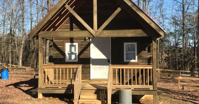 Rustic Cabin Experience at Hawk Pride Mountain Offroad