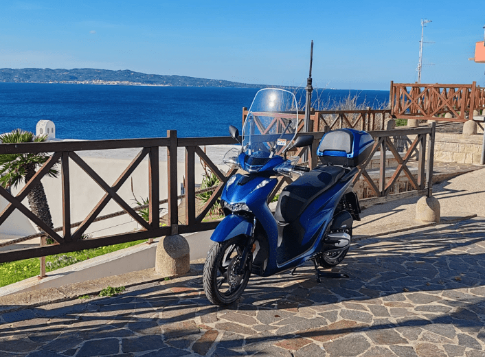 Scooter Rentals in Calasetta by CALASERVIZI SRLS