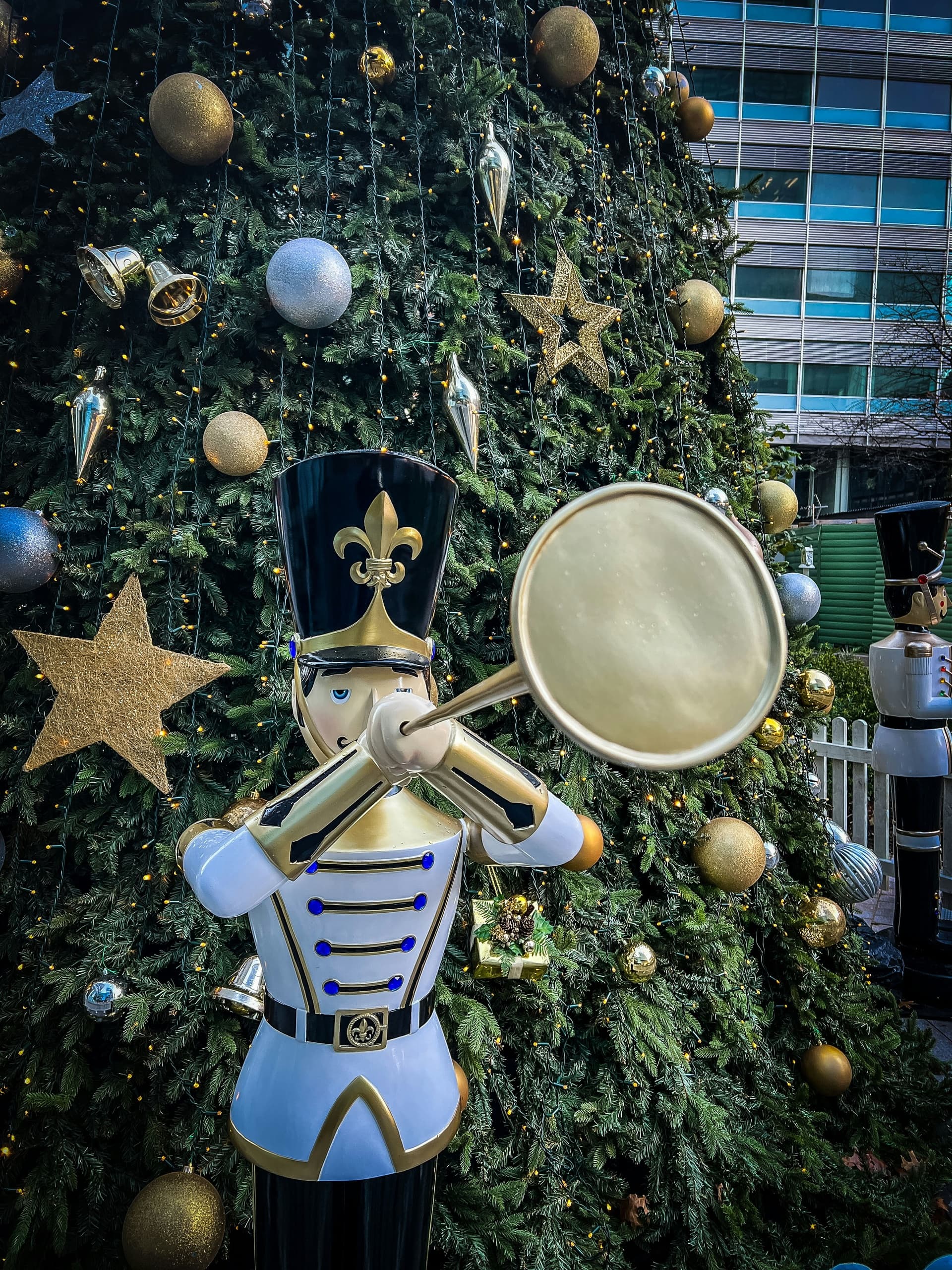 Winter Land Adventure: The Manchester Christmas Explorer