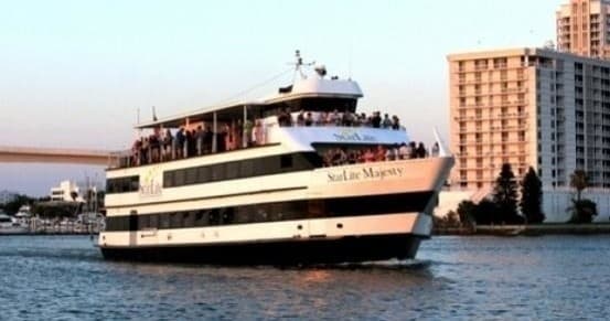 StarLite Majesty Dining Yacht Evening Cruise in Clearwater