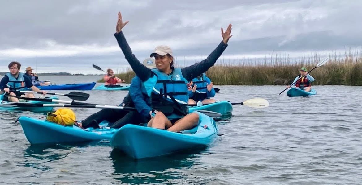 Paddle Avon: Single Kayak Rentals on Hatteras Island's Pamlico Sound