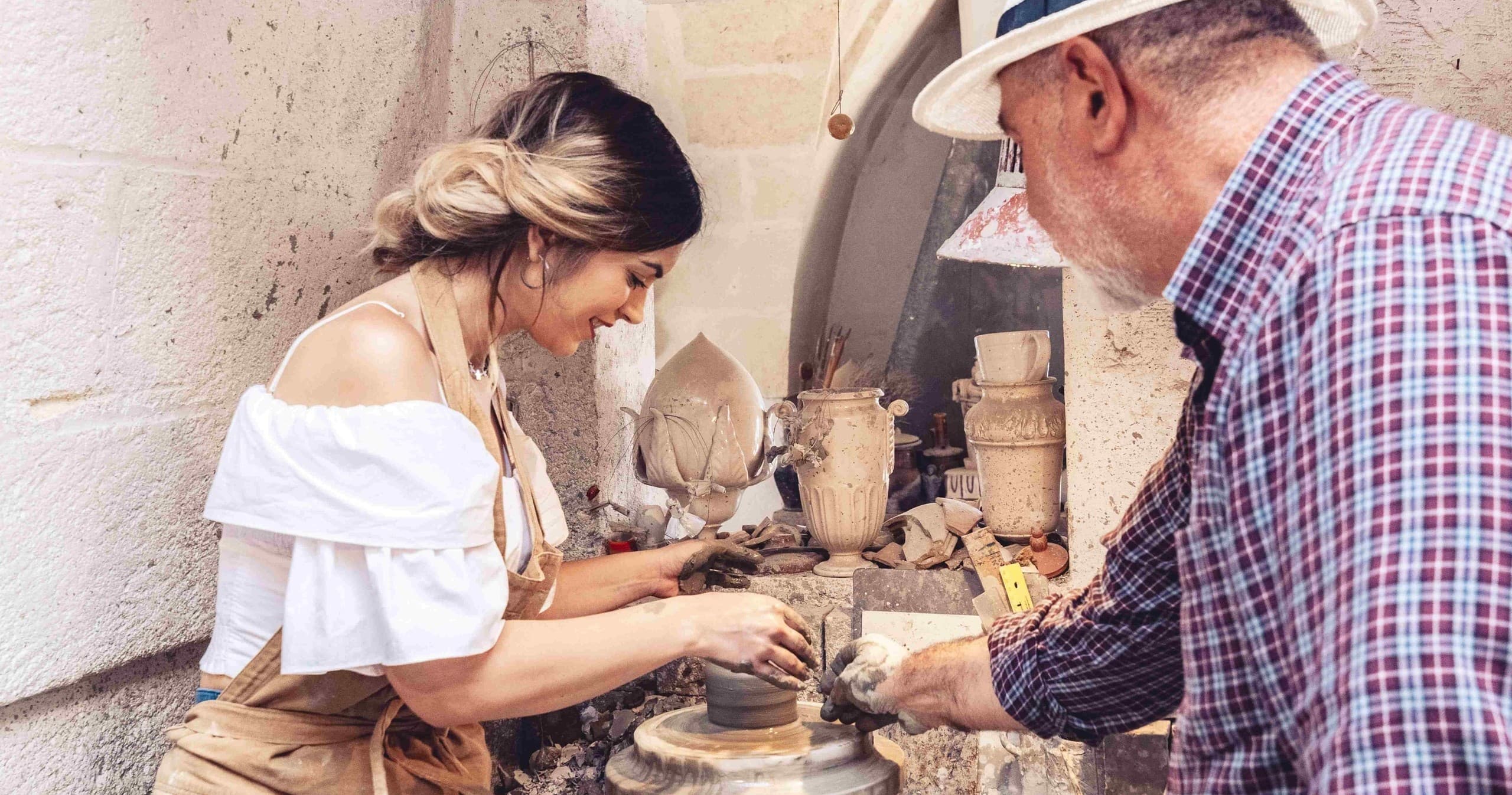 Cultural Crafts & Heritage in Grottaglie with Maestro Mimmo