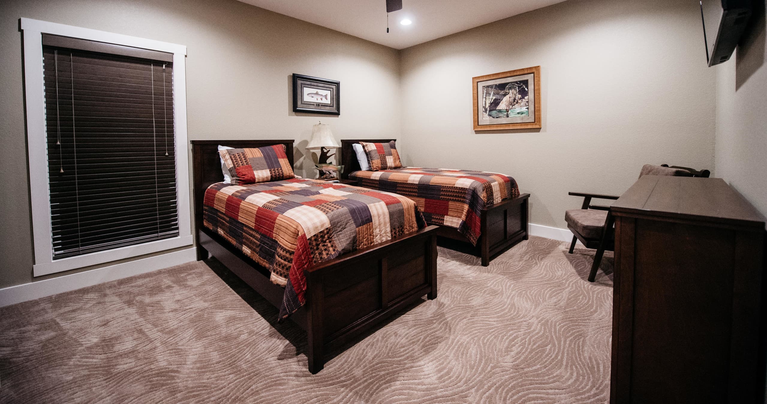 Cozy Stay at Lodge Suite 4 in Cotter, Arkansas