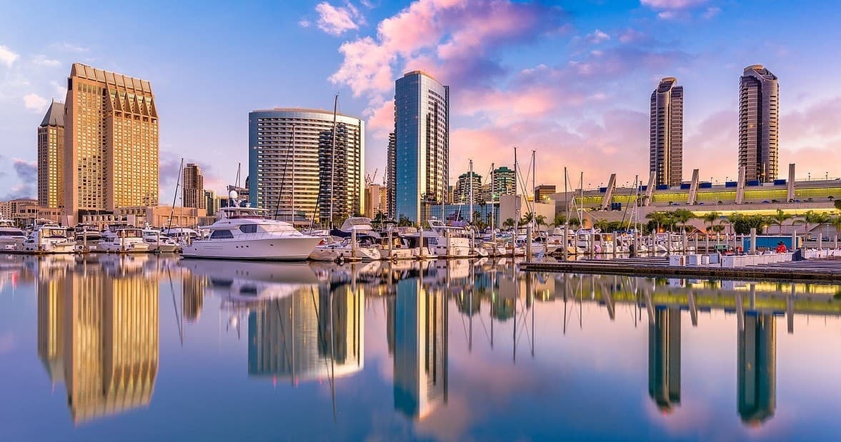 Urban Sightseeing & Luxury in San Diego