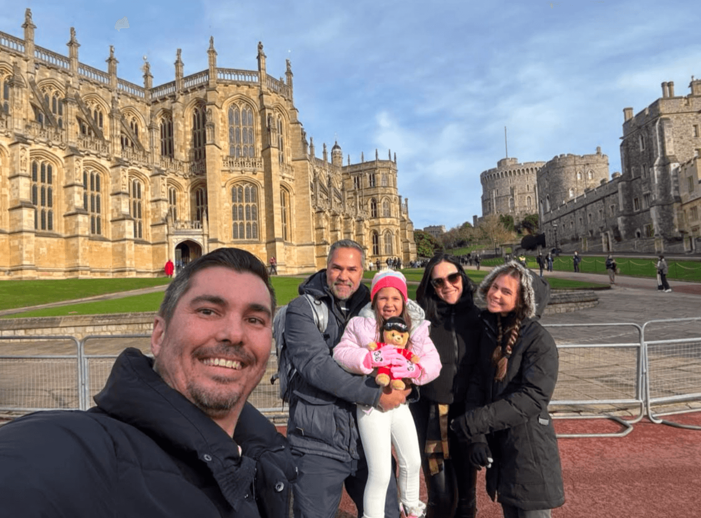 Windsor Castle Private Car Tour by Bespoke England Tours
