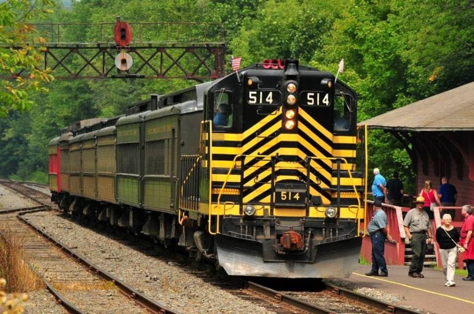 Father’s Day Train Ride to Moscow, PA — Steamtown Scenic Railroad Outing from Scranton photo 4