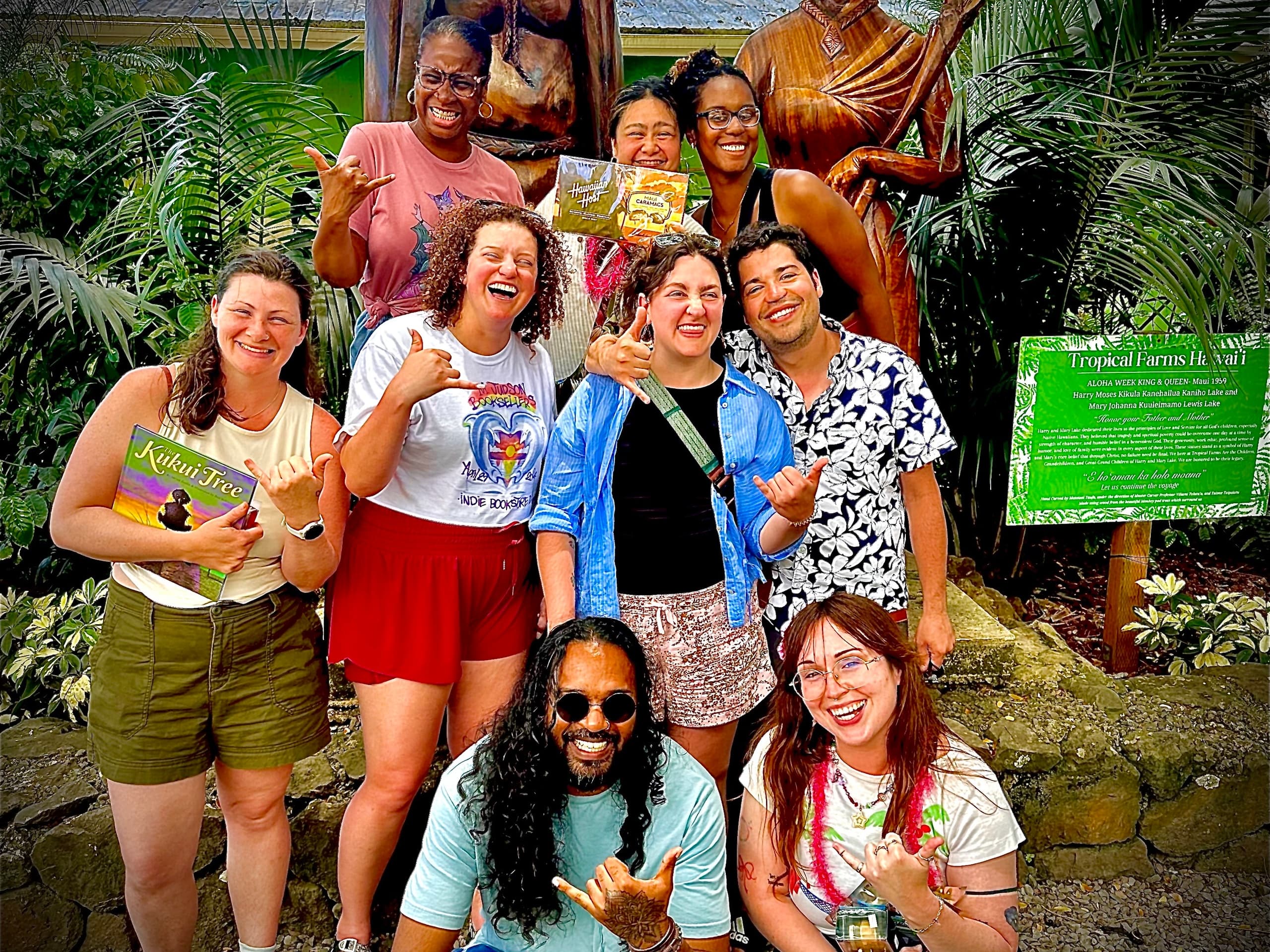 Land Adventures with Aunty Sweeties Hawaiian Tours LLC in Oahu