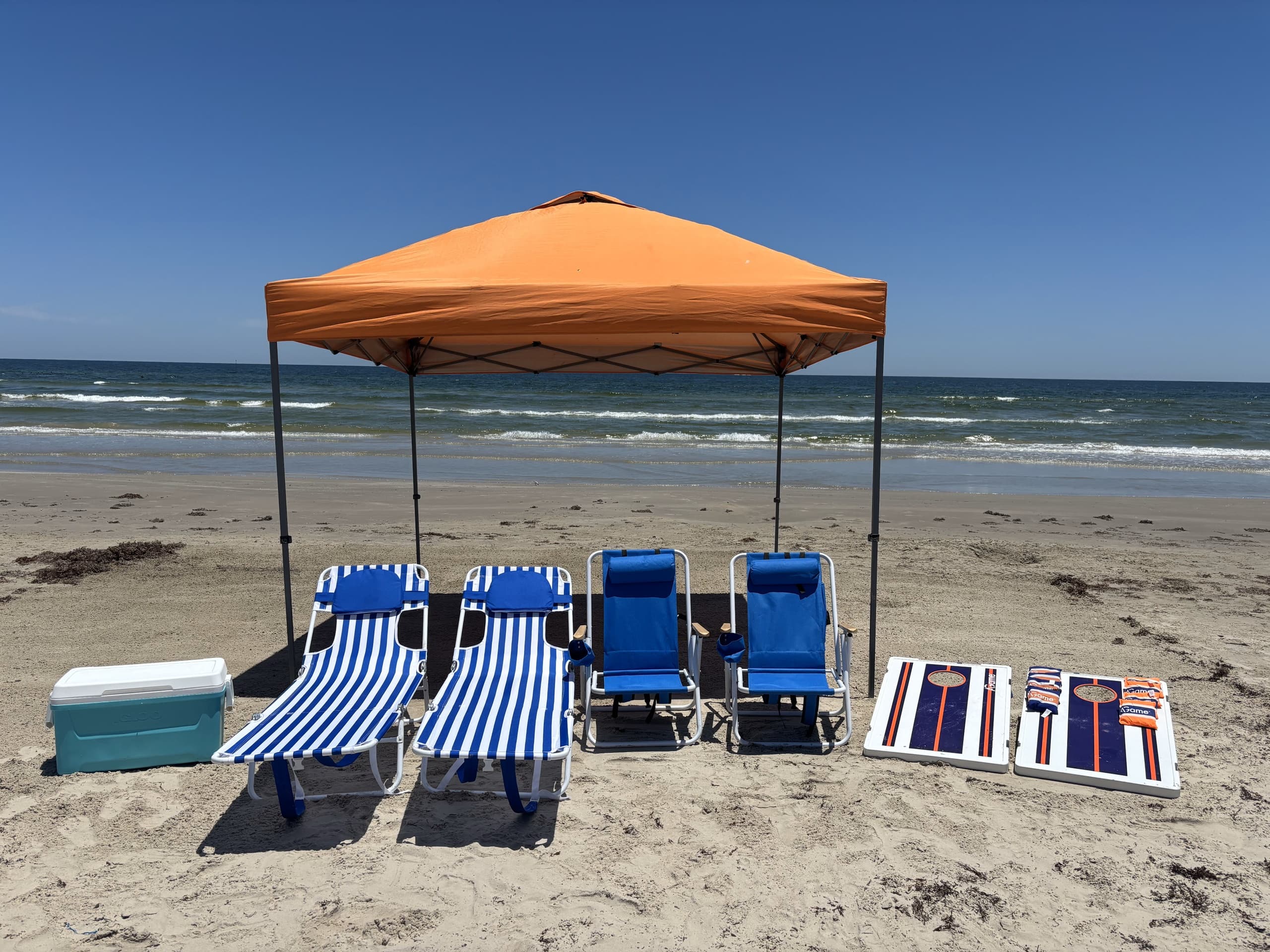 Beach Rental Delivery in Corpus Christi: Wave Watchers Beach Setup & Gear