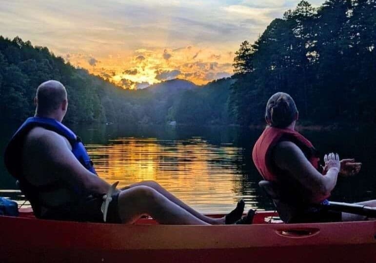 Guided Sunset Kayak Tour on Fontana Lake — Evening Paddle from Bryson City
