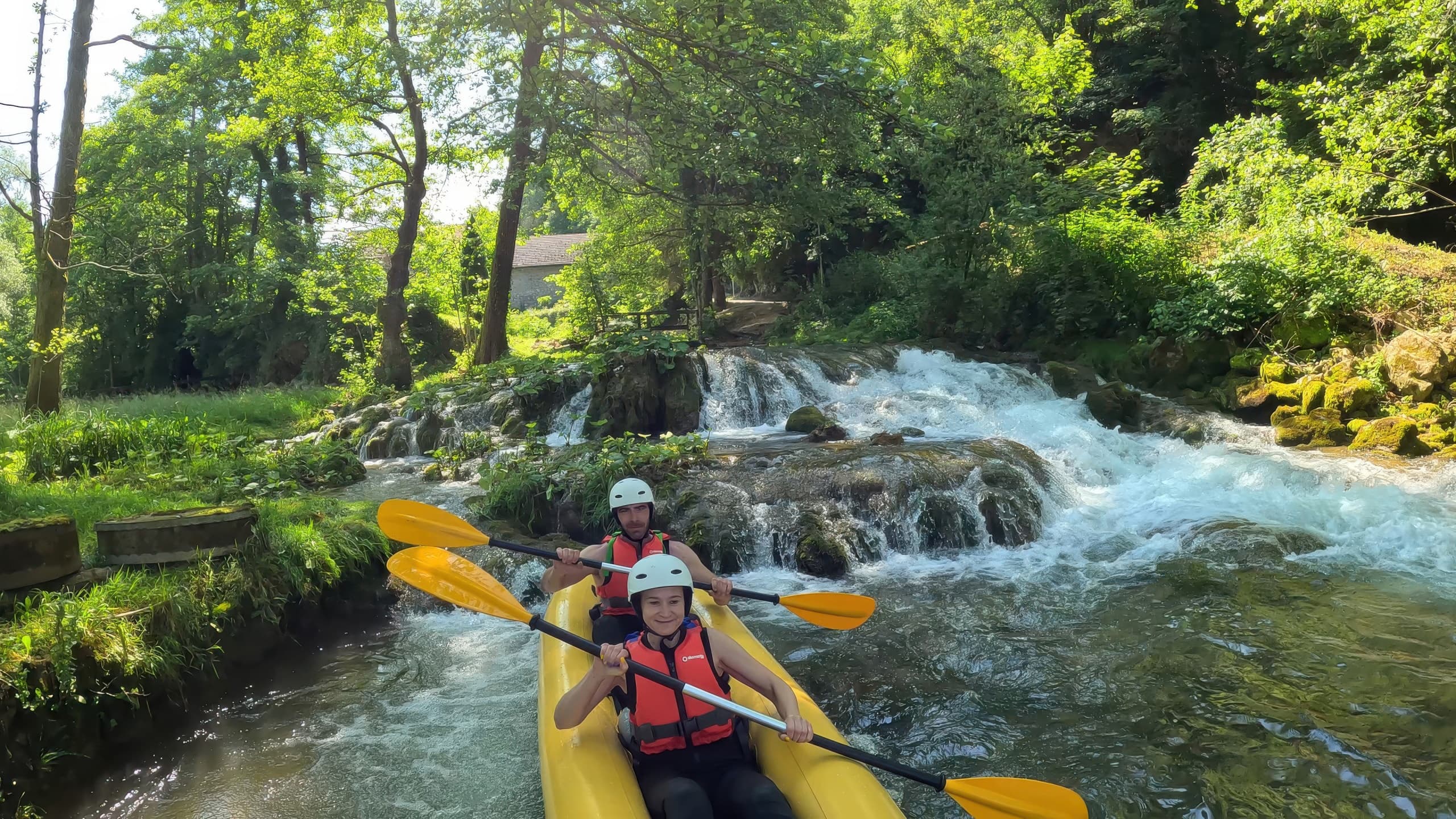 Slunj Kayaking: Mrežnica Waterfall Safari with 8-Meter Jumps photo 2