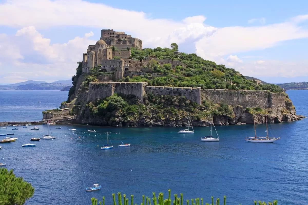 Boat Charters in Ischia with YTour - Discover the Gulf of Naples