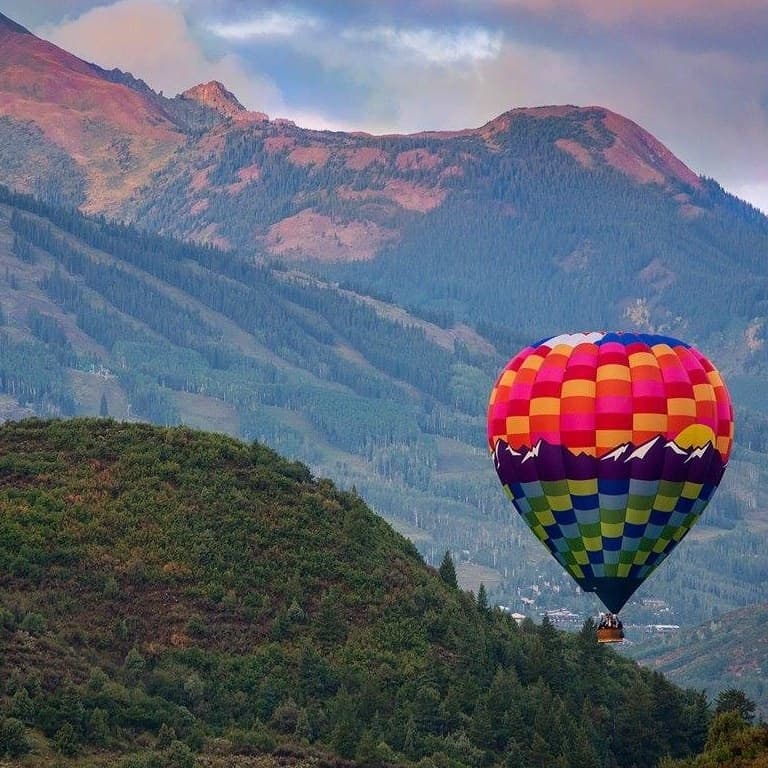 Above it All Balloon Company team