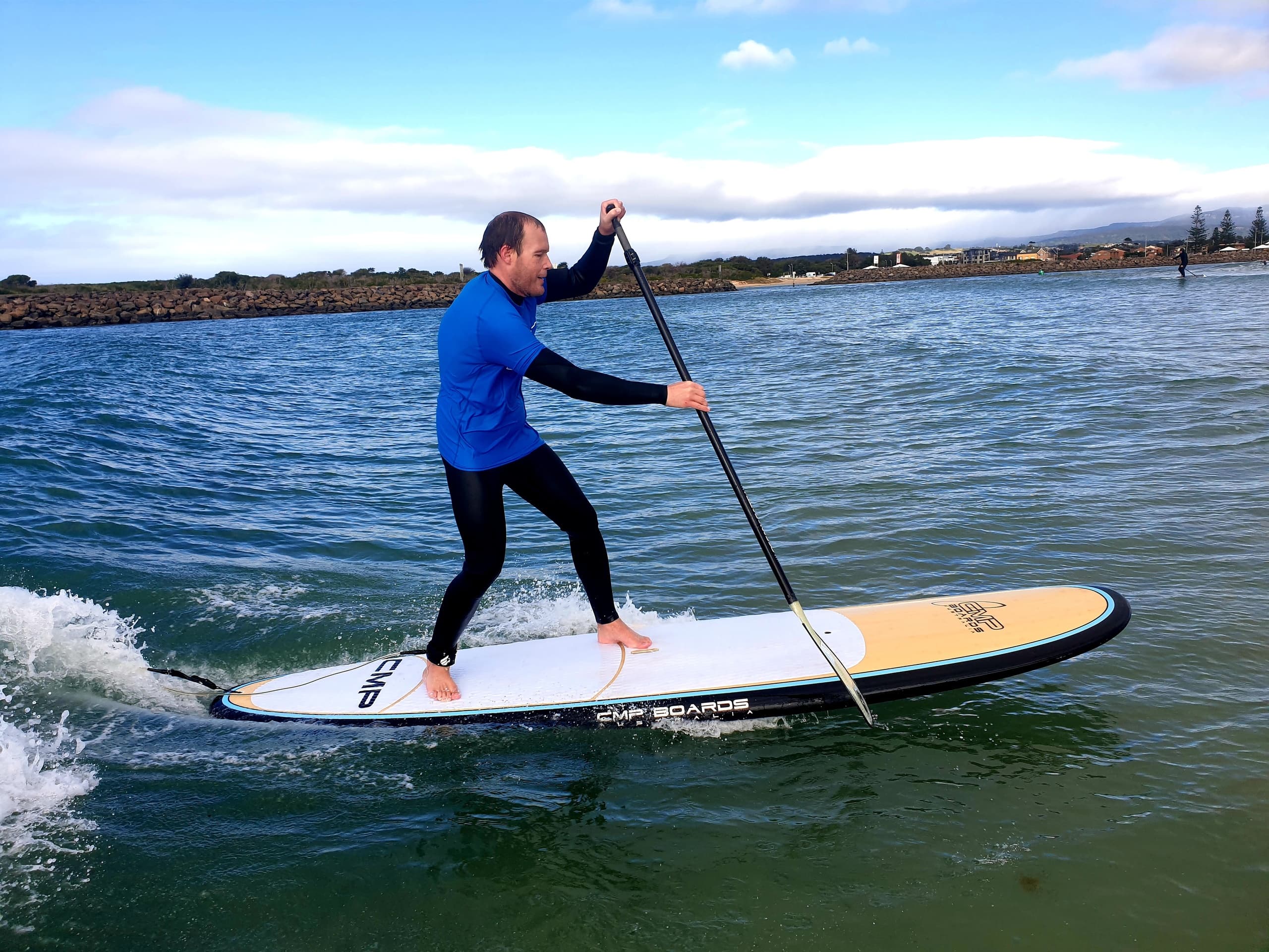 Learn SUP Surfing at Lake Illawarra: 1-Hour Lesson for First-Time Wave Riders photo 3