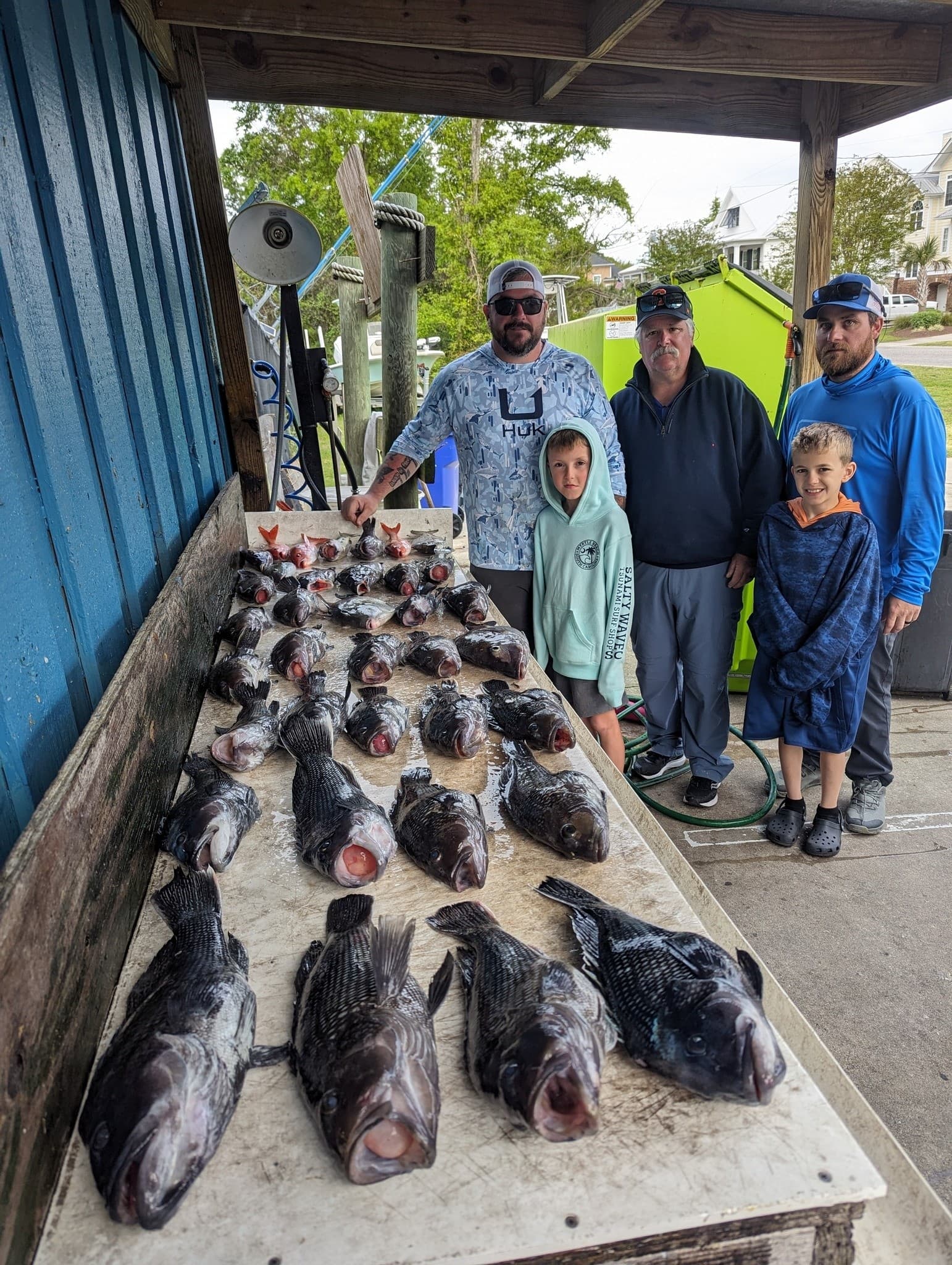 Quick Offshore Action: 6-Hour Charter from Murrells Inlet for Mackerel, Kingfish & Seabass photo 4