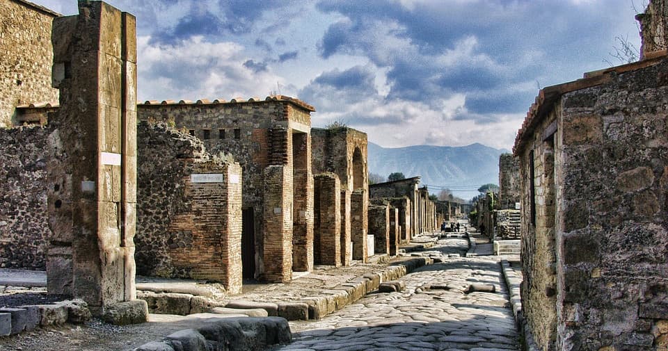 Pompeii Half Day Tour with Goldentours International