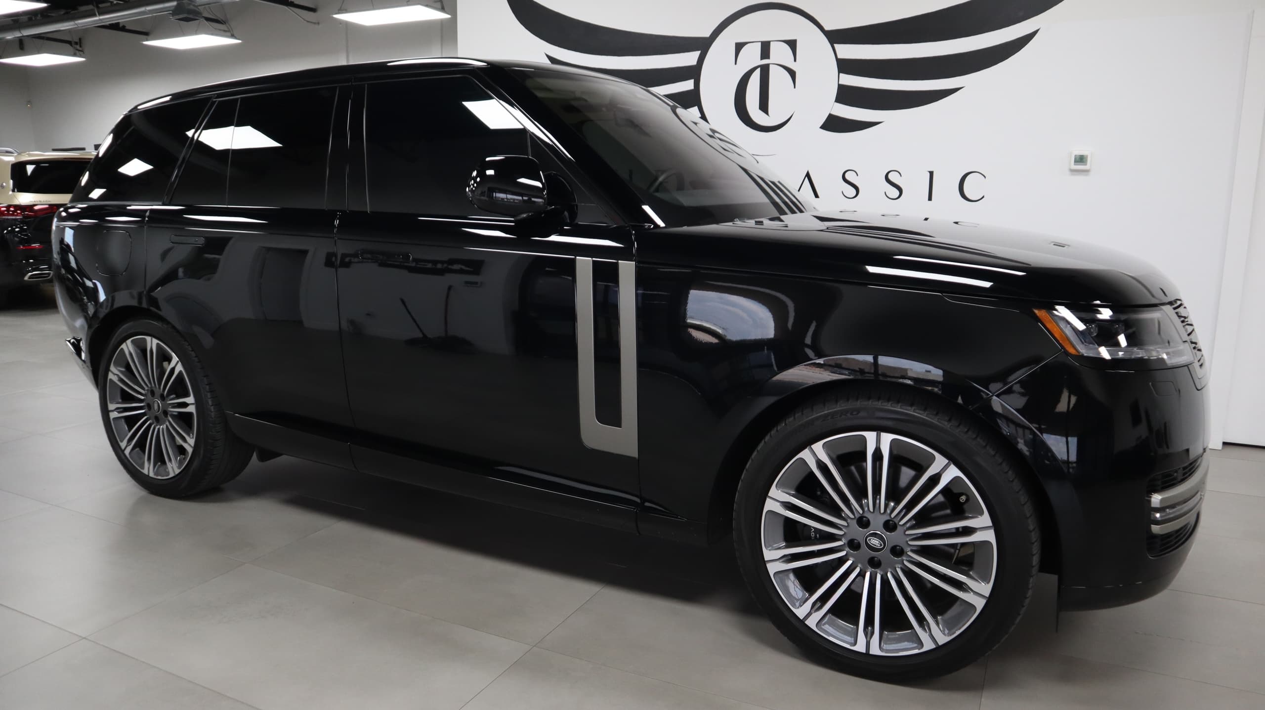 Luxury Range Rover Rentals in Dallas, Texas