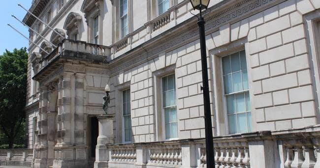 Downton Abbey Walking Tour in London by Brit Movie Tours