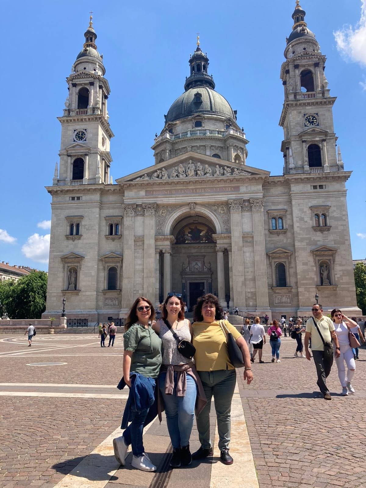 From Jewish Quarter to Danube: A Two-Hour Budapest Walking Tour photo 1