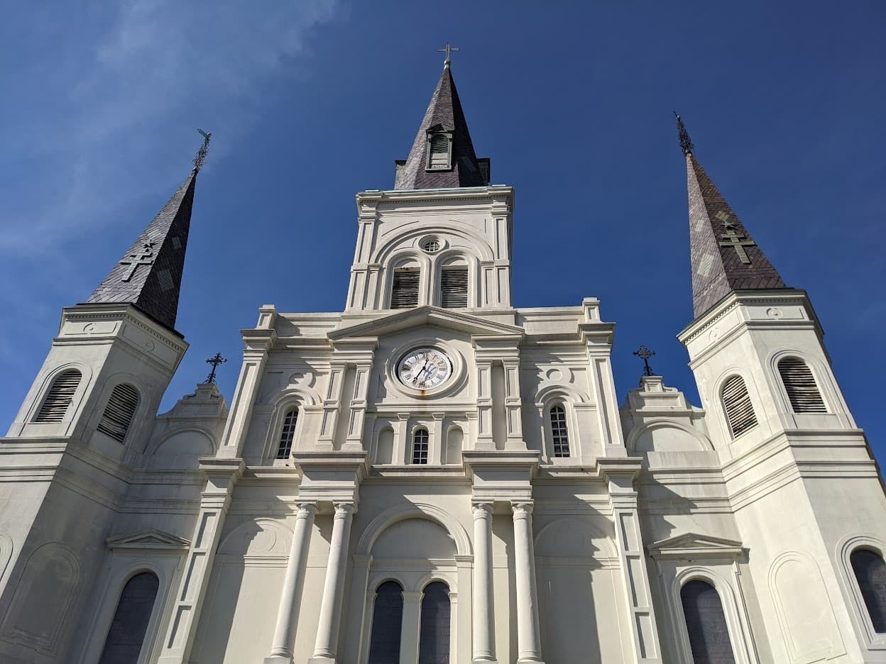 Walking Tour of the French Quarter Historic District
