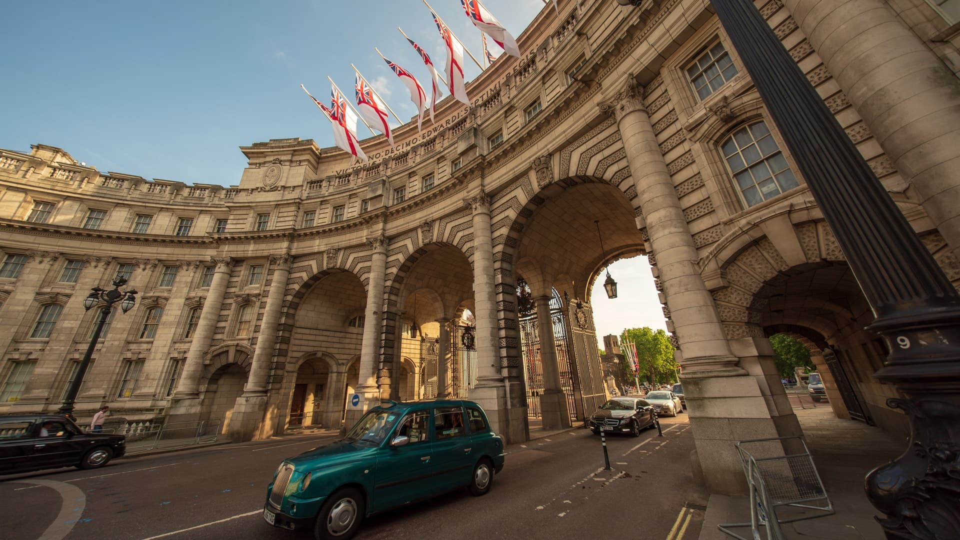 Land Adventures with The Cabby UK in London