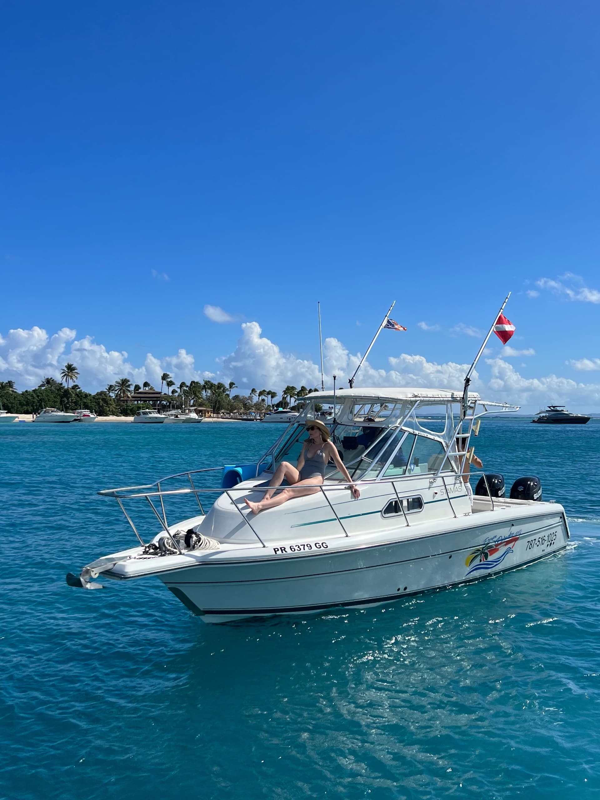 Full-Day Icacos & Palomino Island Boat Tour in Fajardo