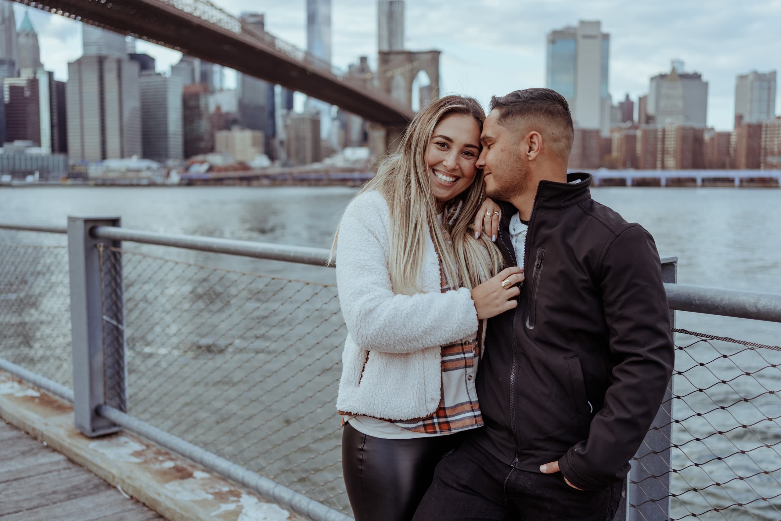NYC Brooklyn Bridge Ultimate: Private Photoshoot in DUMBO & Pebble Beach