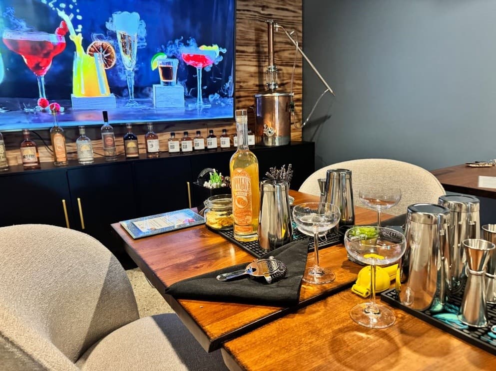 Shake, Sip, Repeat: St. Petersburg Distillery Cocktail Course with Courtney photo 1