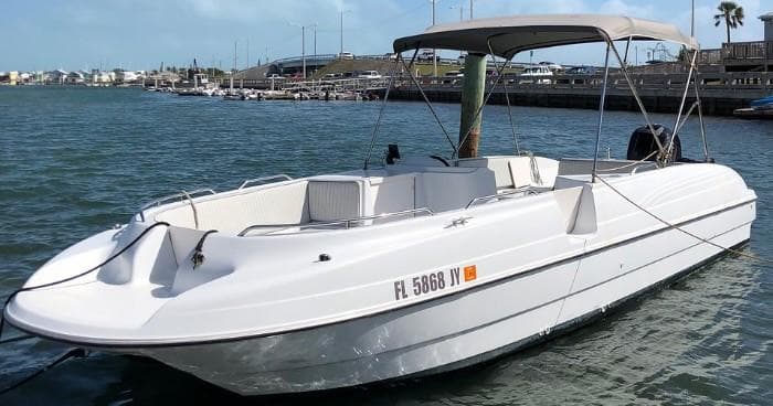 Key West Boat Rentals: Spencer's Boatyard & the 26' Rendezvous Deck Boat