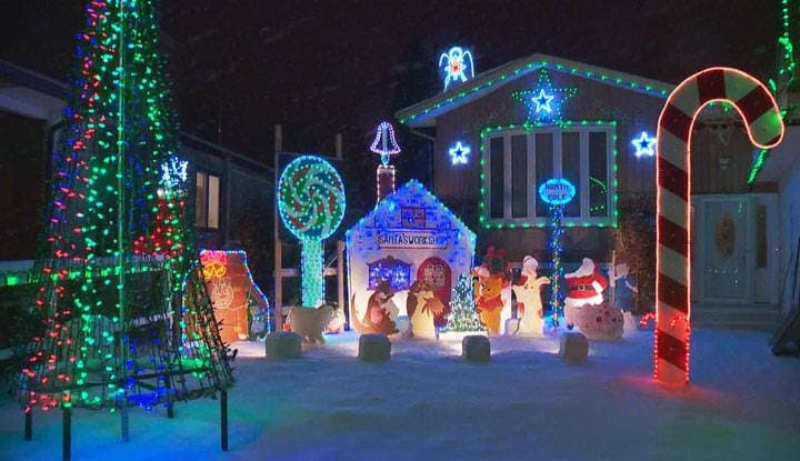 Moose Jaw Christmas Twinkle Tours: Vintage Trolley Lights & Holiday Cheer photo 1