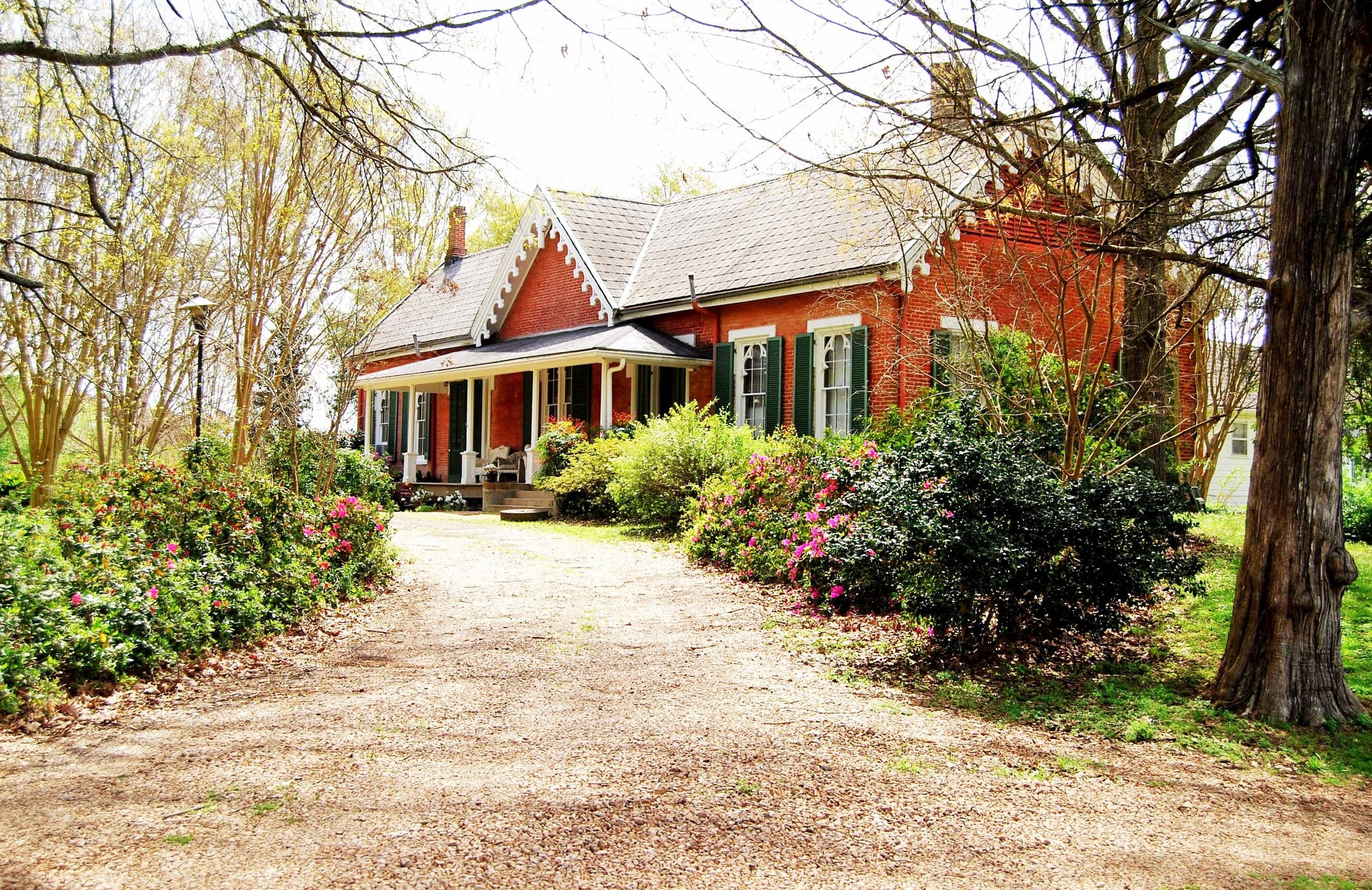 Step Back in Time: Historic Glenfield Plantation Tour in Natchez, Mississippi