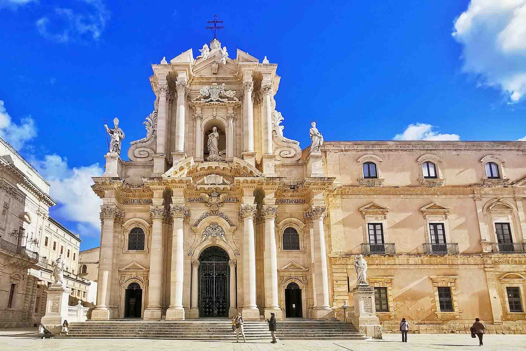Day Tours from Taormina to Syracuse with Discover Messina