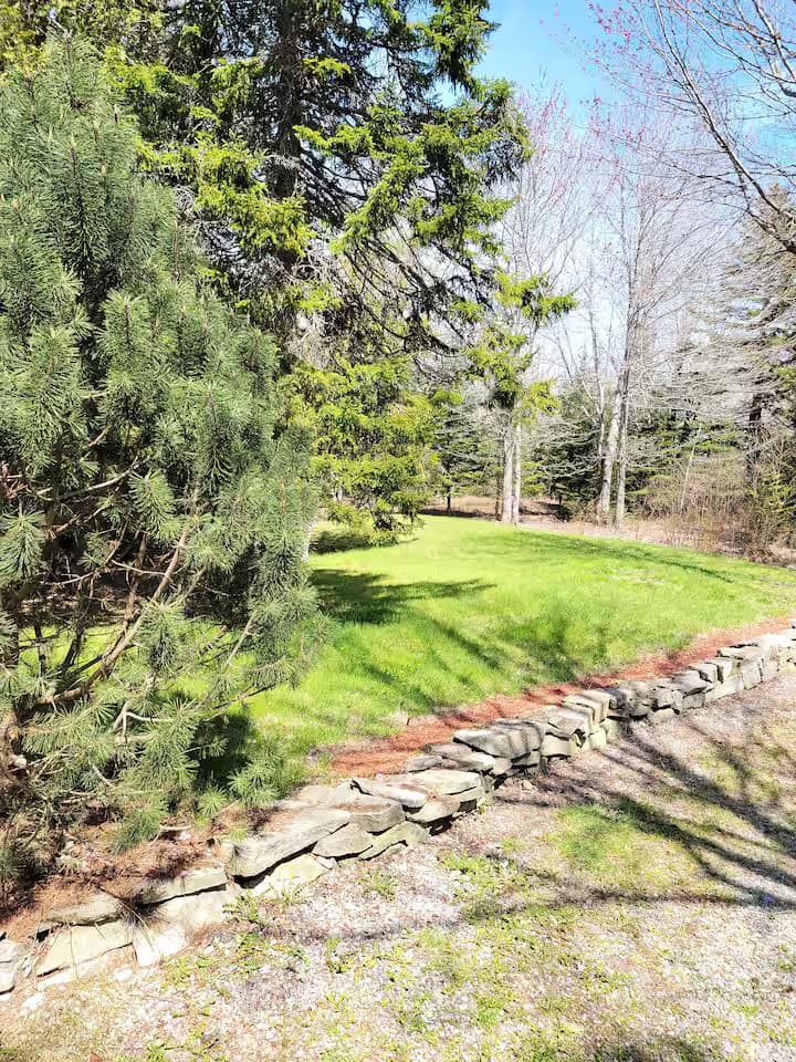 Experience Coastal Maine: Kellytown Home Retreat in Tremont