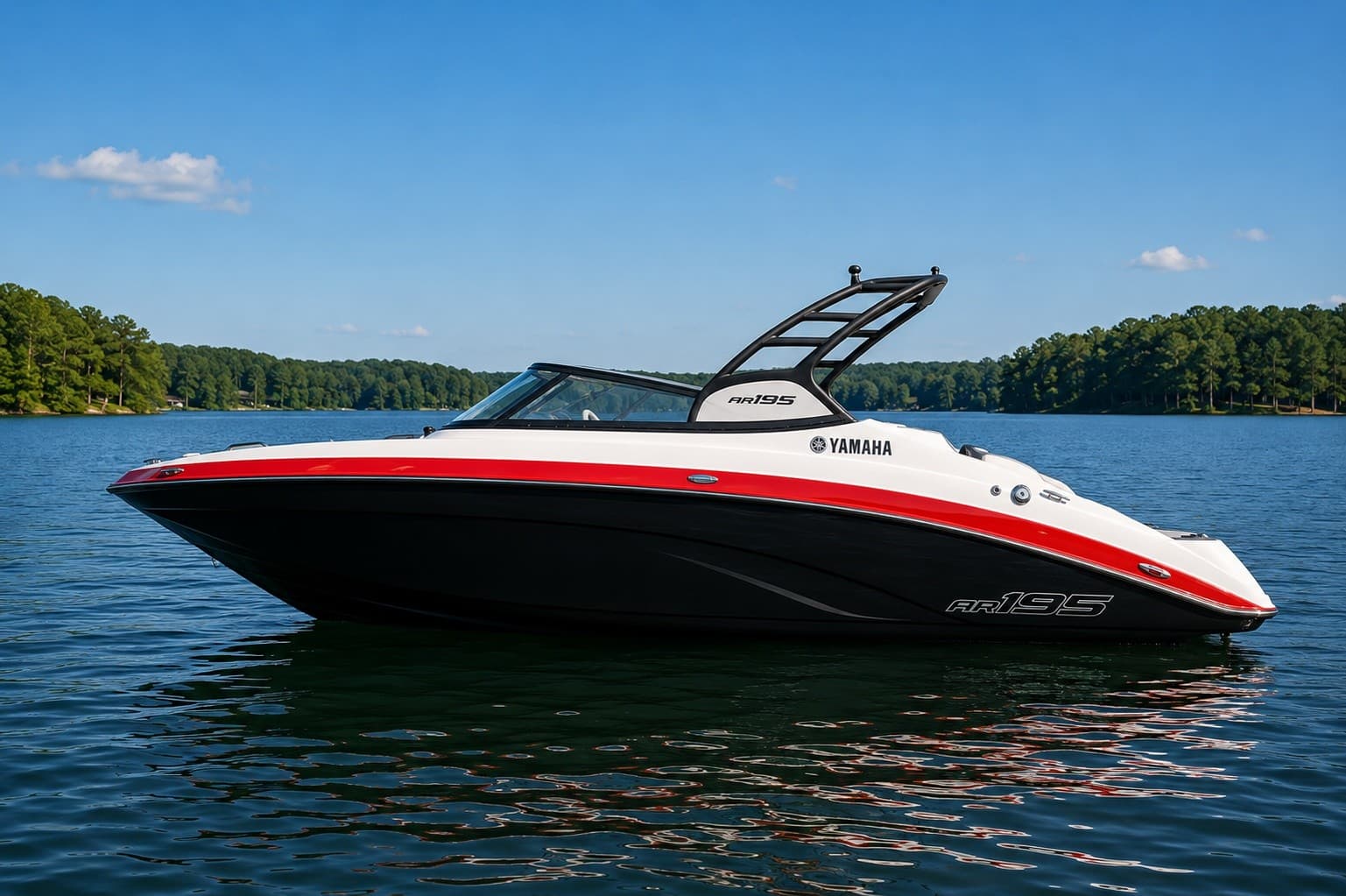 Ripping Across Lake Murray: Yamaha AR195 Jet Boat for Tubing & Family Fun
