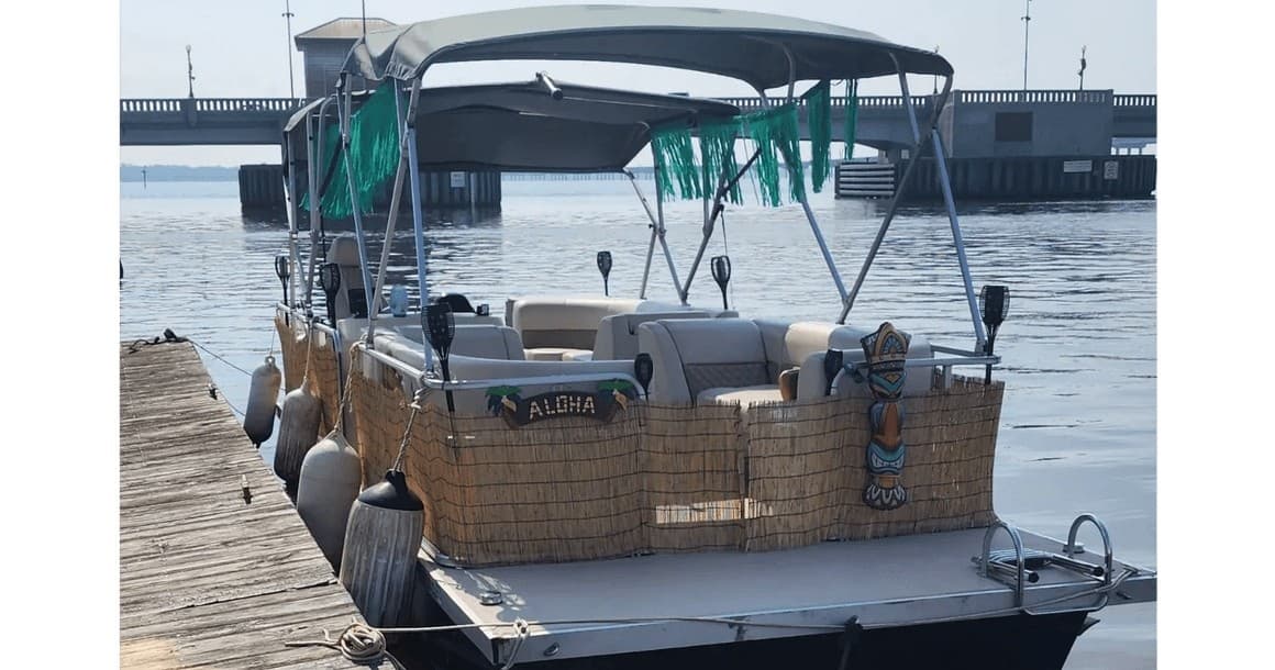 Water Activities: Just Chillin’ Yacht Charters' Scenic Cruise