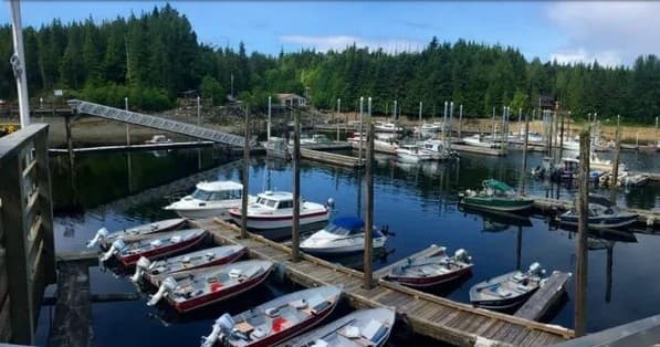 hewescraft-20-ft-charters-at-knudson-cove-marina-ketchikan-fishing-rentals