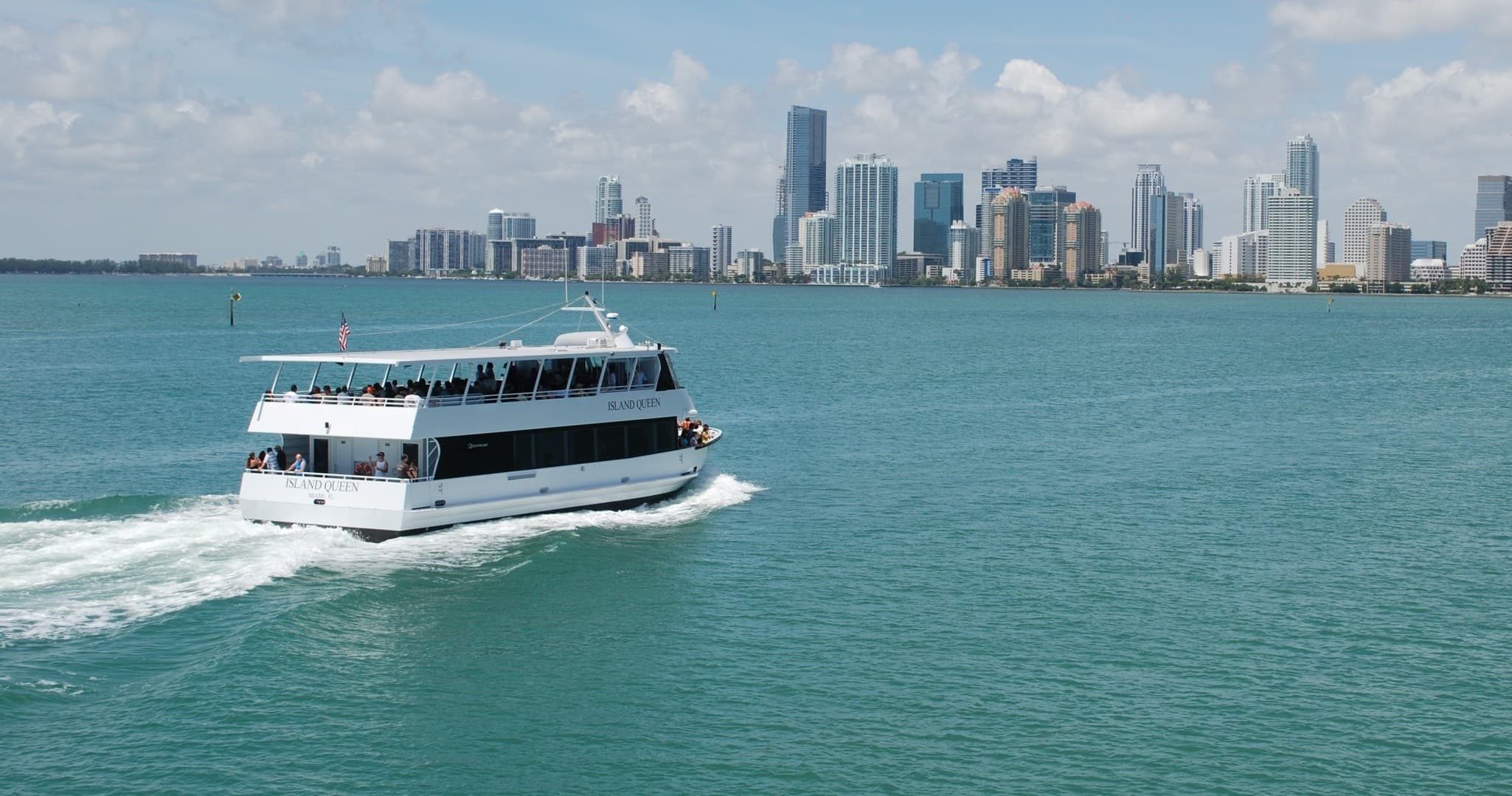 Miami Boat Tour with Wannado Tours