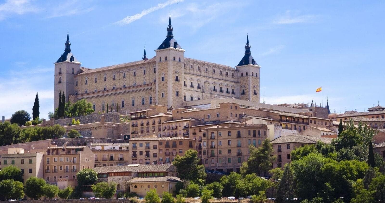 Cultural Land Adventures: Full Day Tour to Toledo & Segovia by Amigo Tours Europe