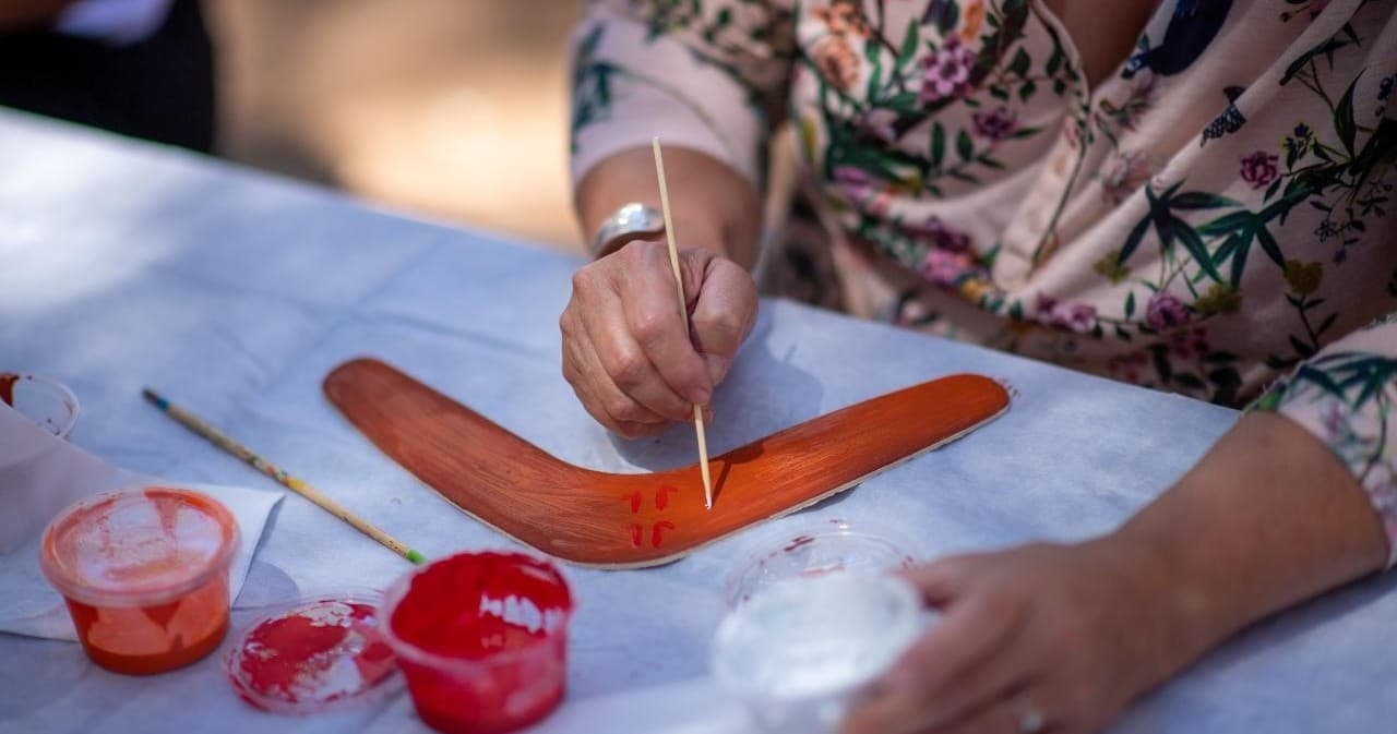 Aboriginal Dot-Painting Workshop at Standley Chasm — Craft a Boomerang in the West MacDonnell Ranges
