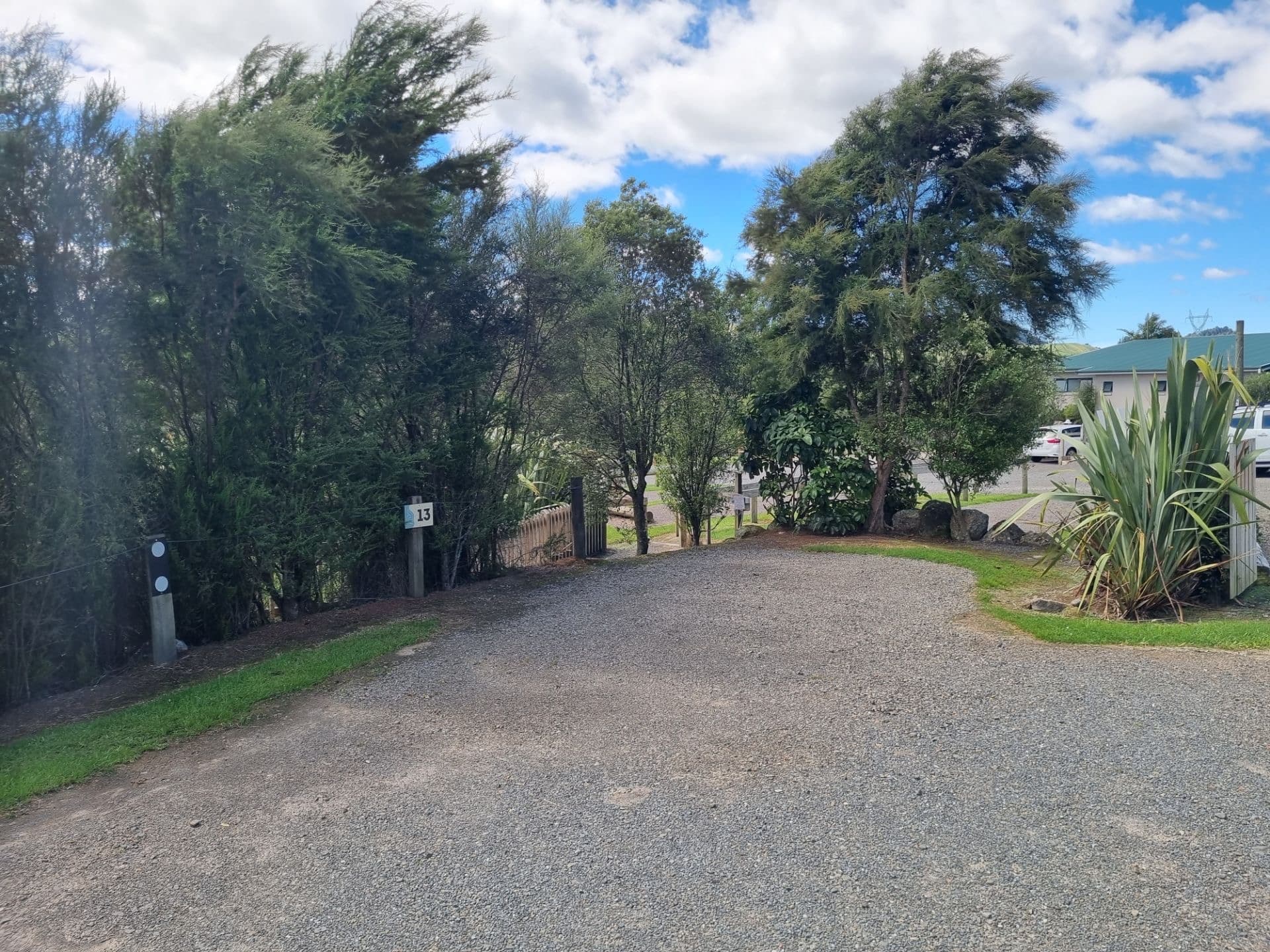 Waikite Valley Hotpools: Powered Campervan Spot & Thermal Escape