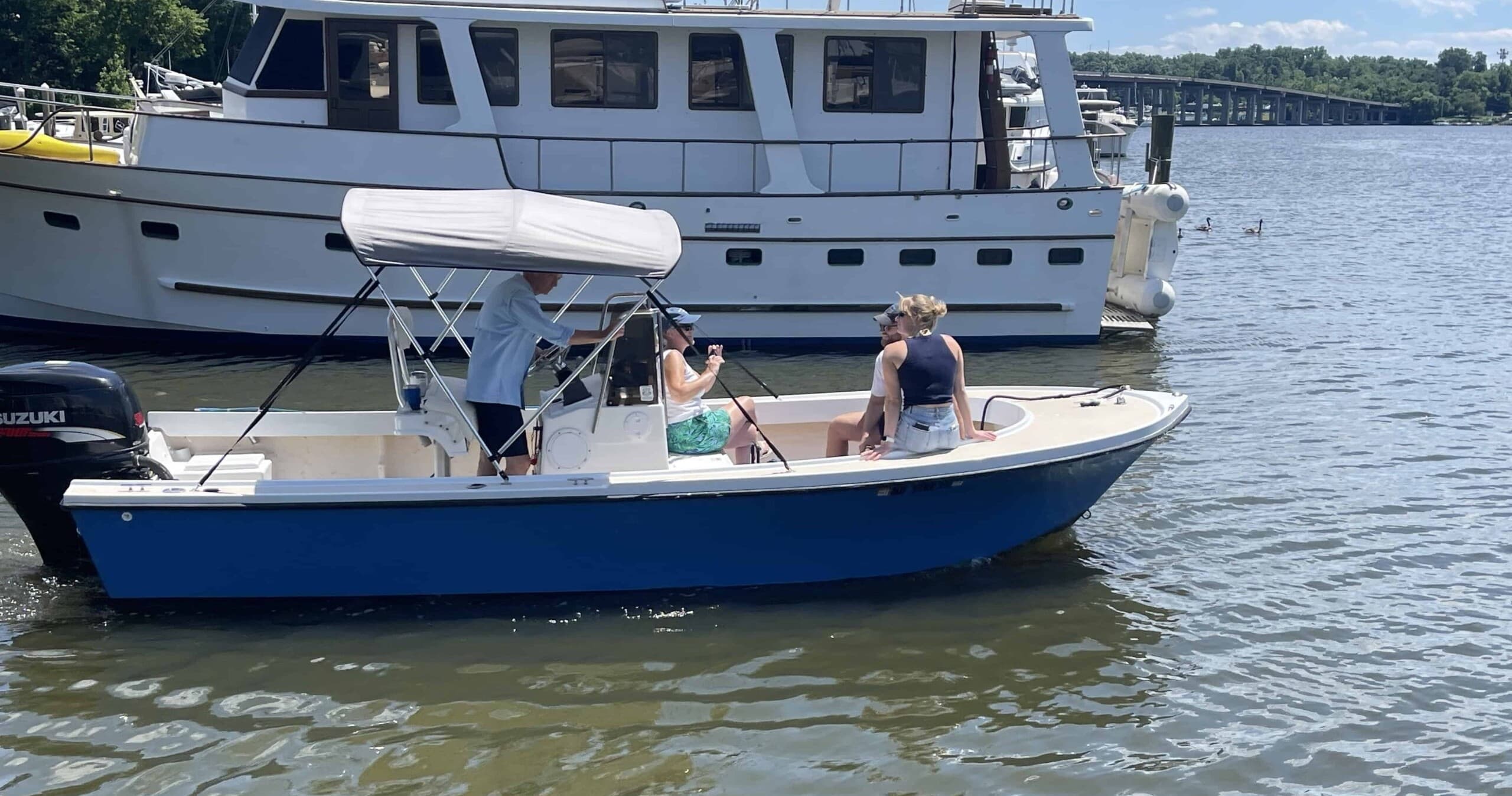 Thrilling 23′ Parker Boat Rental in Edgewater, MD