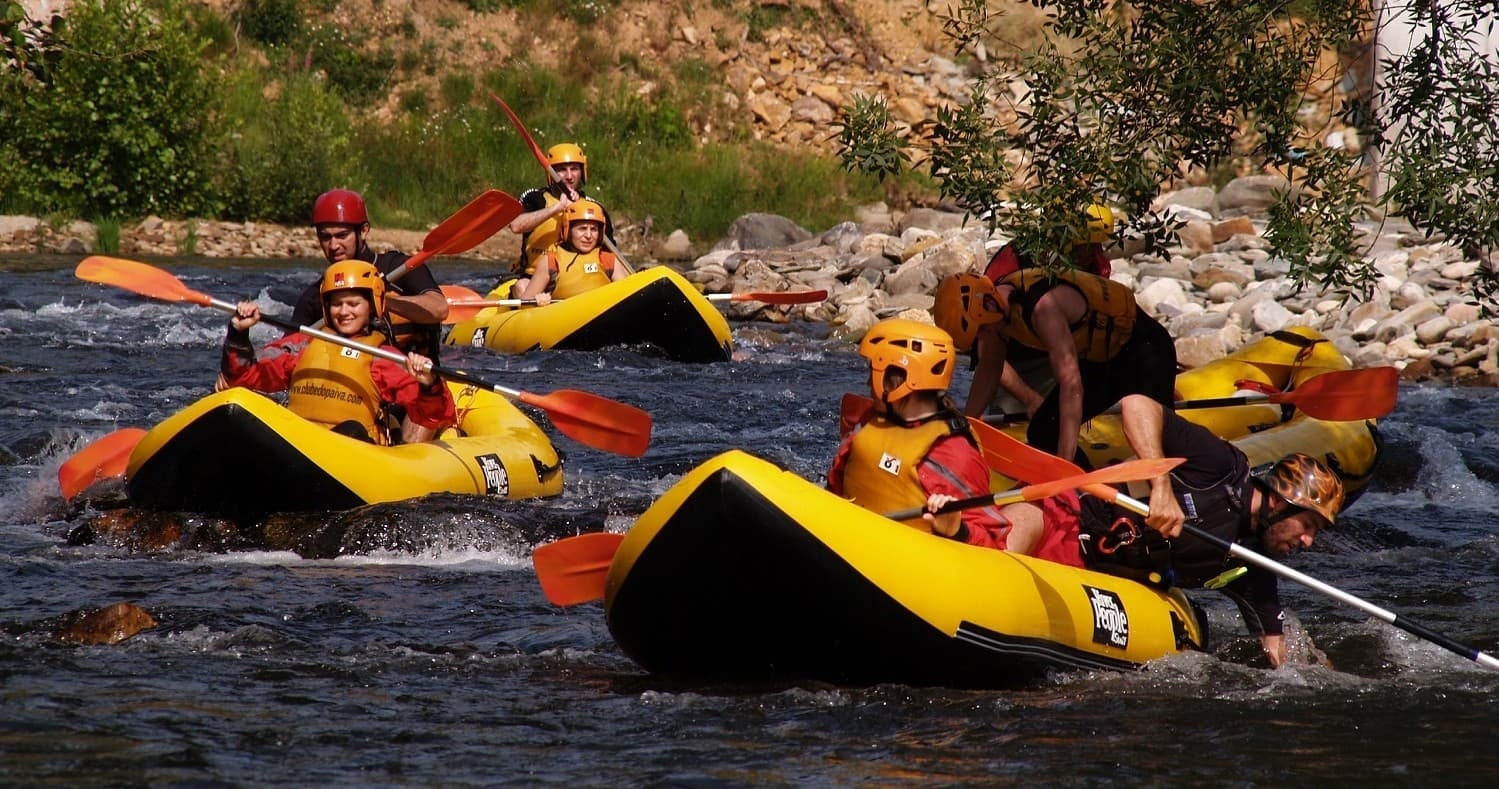 Canoeing with Clube do Paiva in Alvarenga, Portugal