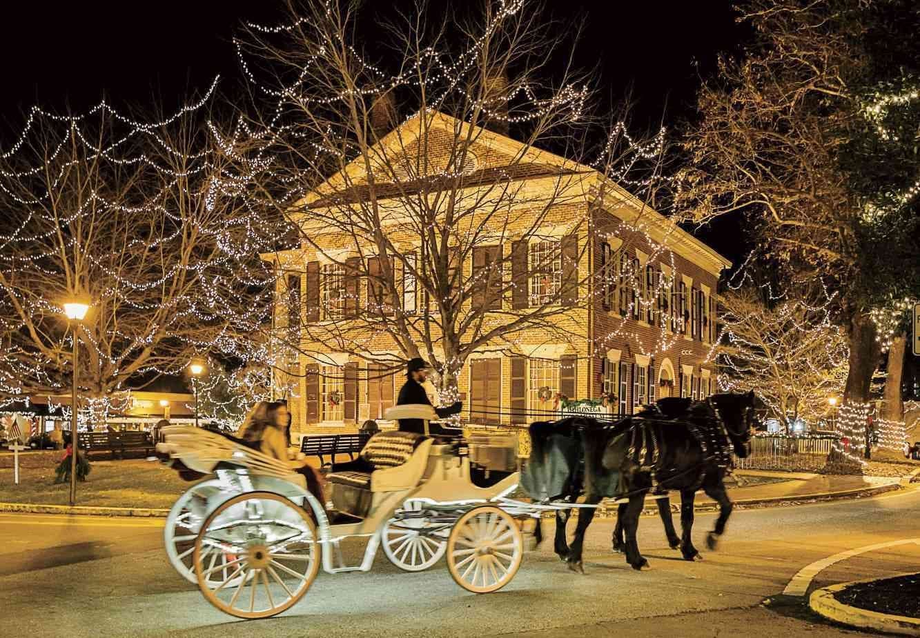 Dahlonega Christmas Tour by Dahlonega Walking Tours