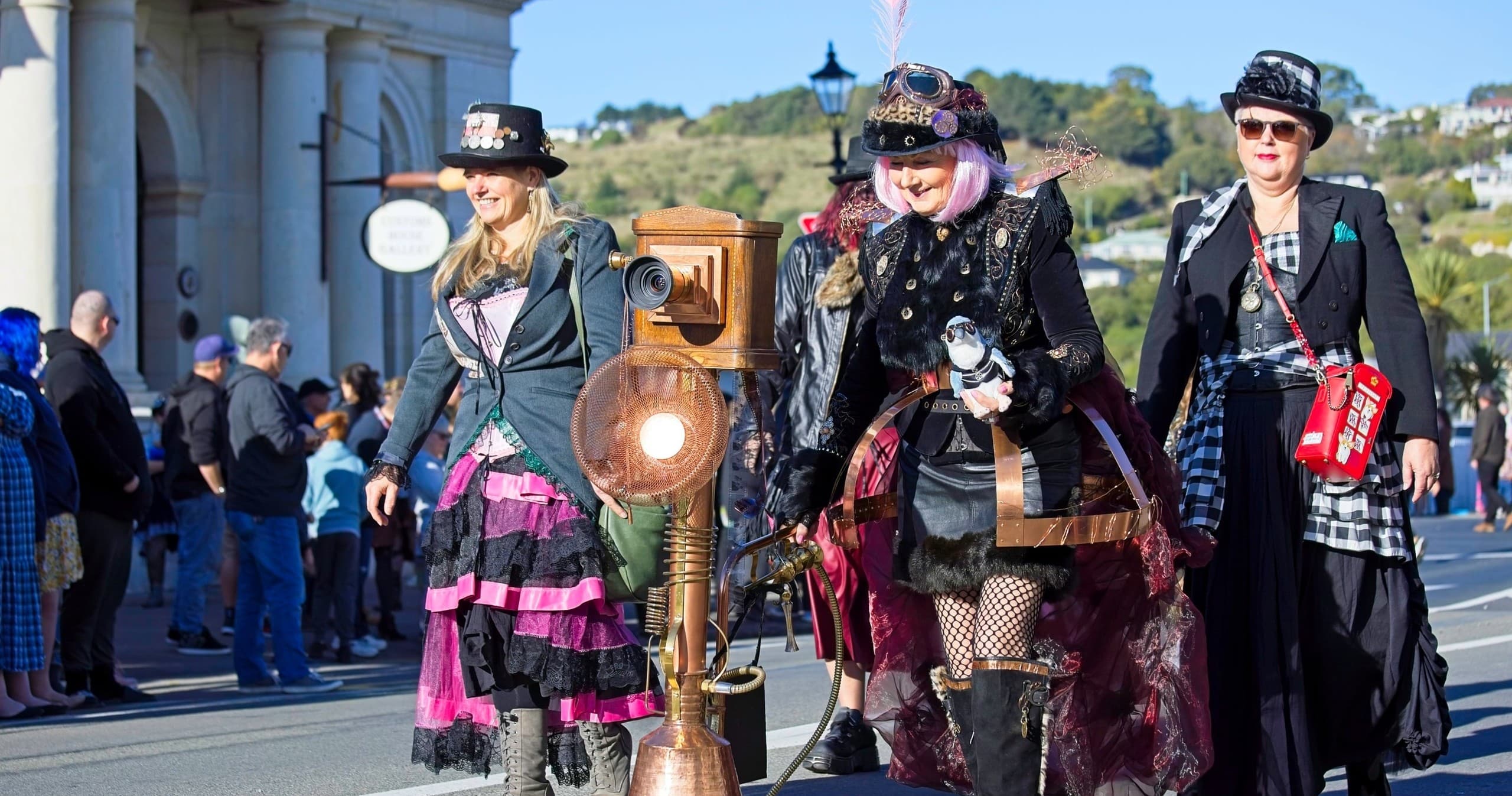 Railway Adventure in Ōamaru & Dunedin with Dunedin Railways