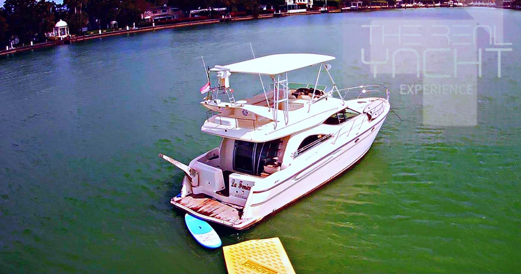 The Real Yacht Experience team
