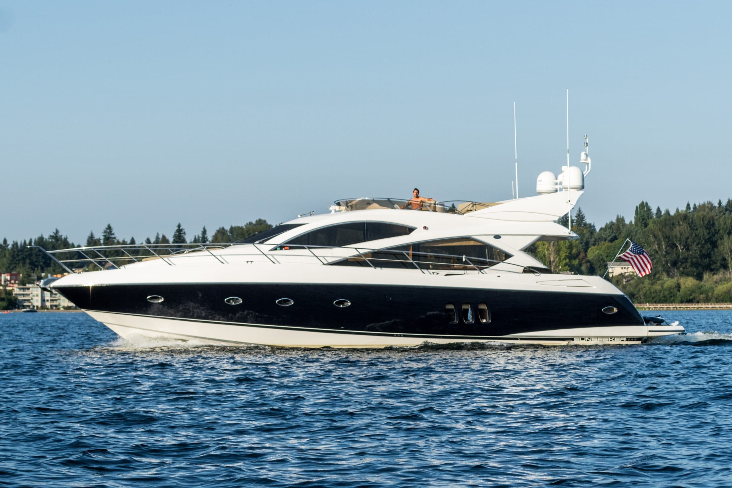 Intimate Yacht Charters with Roam Yacht Charters in Kirkland